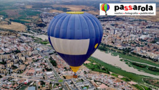 Viaje en globo con brindis, almuerzo, diploma y fotos en Badajoz
