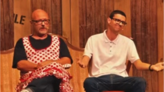 "DOS HOMBRES SOLOS, SIN PUNTO COM...NI NÁ". Centro Cultural Alcazaba. Mérida